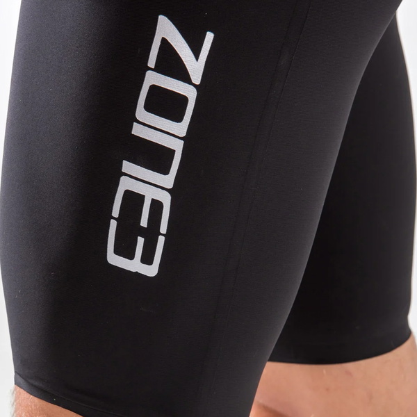 2026 Zone3 Streamline Back Zip Sleeveless Shorty Swimskin SS18MSTL101 - Sort / Rød